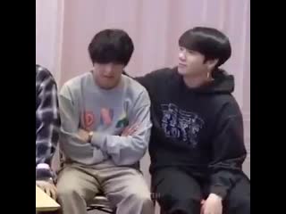 Делает малышу приятно