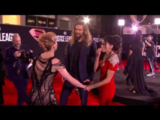 #jlpremiere! | amber heard e lisa bonet