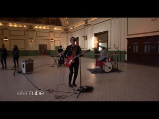 Idkhow leave me alone (theellenshow)