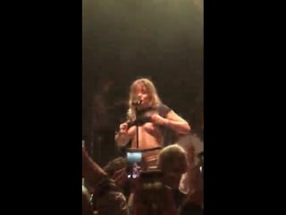 Tove lo talking body (lady wood tour live in london)