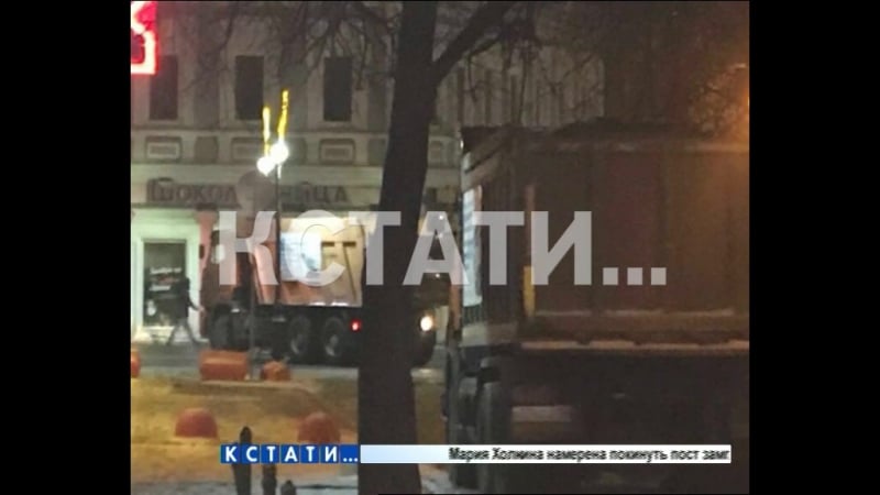 Тайну разрушения гранитной плитки на большой покровской раскрыли городские власти