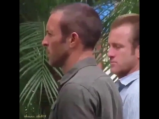 Hawaii five 0; alex o’loughlin and scott caan on set filming yesterday on al’l hilton in hawaii