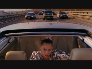 Mark ronson, miley cyrus nothing breaks like a heart mar ma m ronso rons ron ro r mile mil mi m