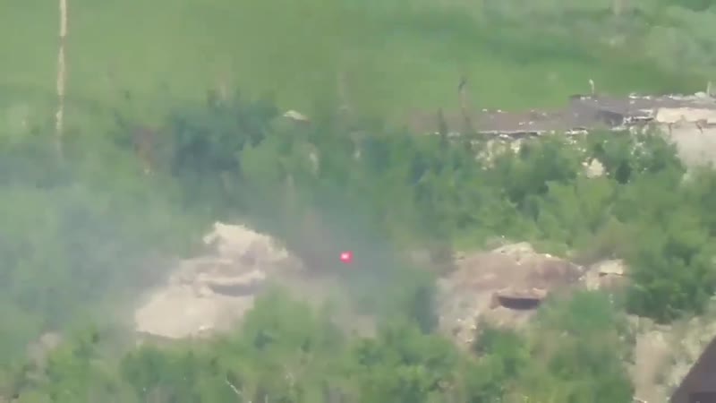 В районі докучаєвська військовослужбовці одного з підрозділів зсу завдали удару по ворожим позиціям та знищили одразу три (!) во