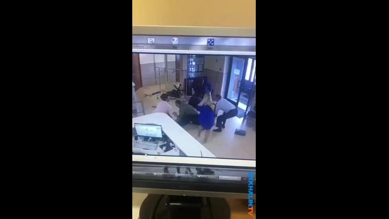 Нападение в южно сахалинске на администрацию с тесаком