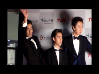 [apan] [15 11 2014] jo in sung, lee kwang soo d o red carpet photo session