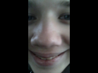 Крута в большой пасажирской машине