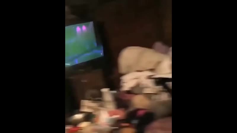 Щас пизды получишь мне пахую, я бронированный