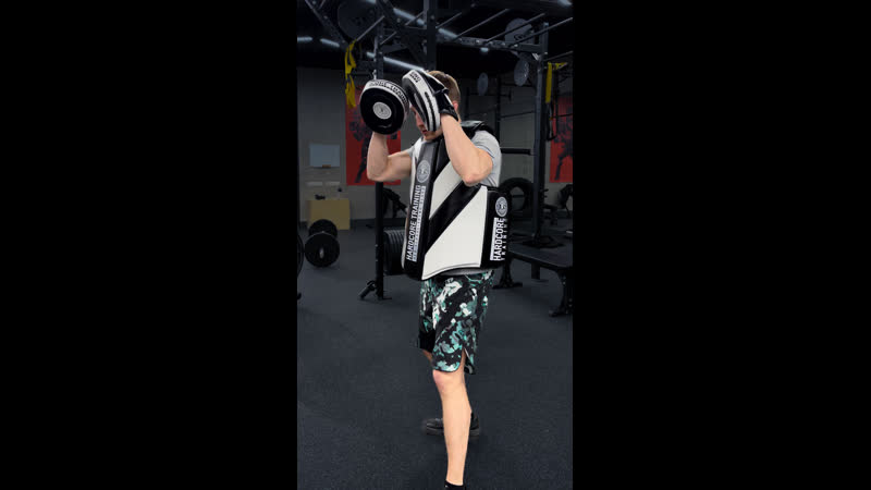 Тренерская экипироа от hardcore training