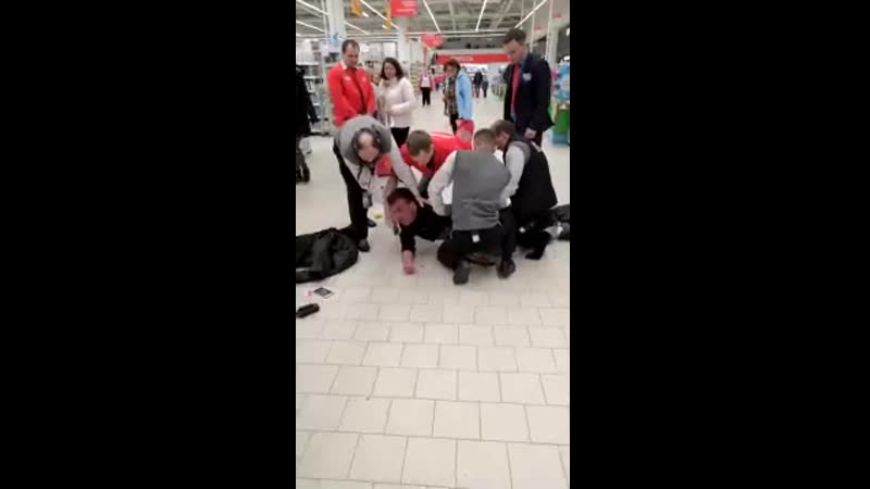 Вора porn video – Задержание вора в тц «фантастика» нижний новгород