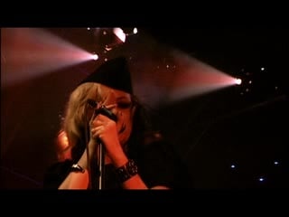 Goldfrapp – slippage • live at somerset house, 13th july 2003