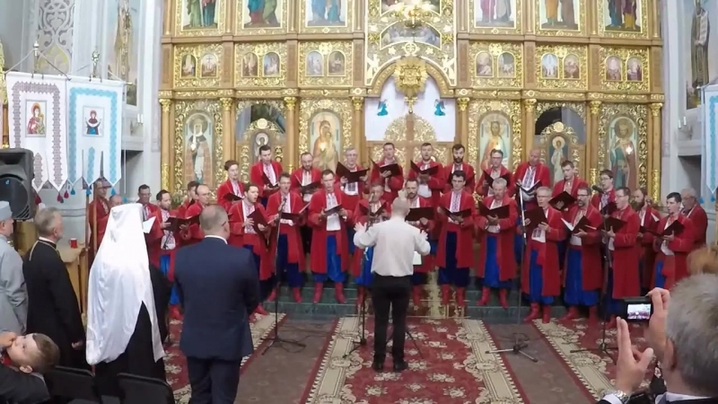 Хор "журавлі" "молитву цю присвятили ми нашим воїнам, які віддали своє життя"