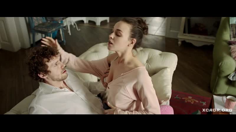 Анжелика николаева дала потрогать грудь в сериале секс и ничего личного