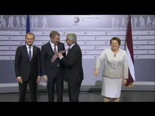 Jean claude juncker drunk and bitch slaps leaders (720p 30fps h264 192kbit aac)