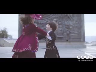 Aerosmith dream on with georgian polyphony by geo folk tour