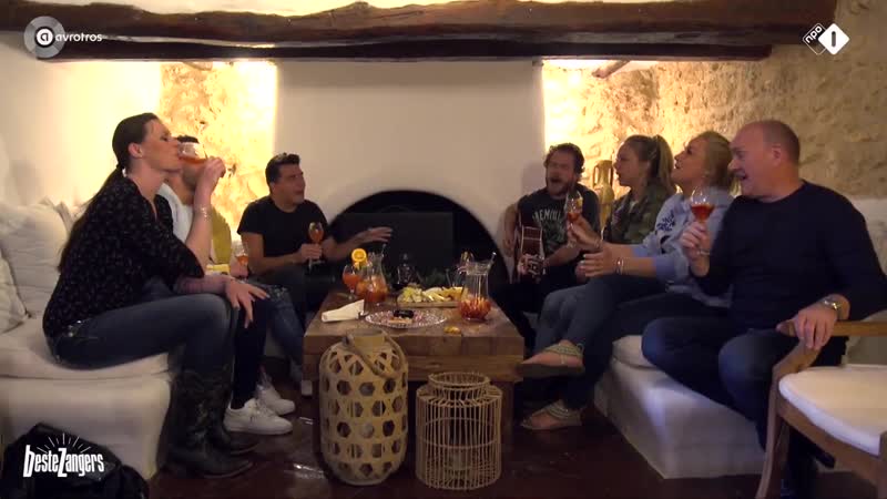 Beste zangers is het al bijna zaterdag?