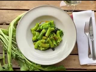 The most amazing rigatoni, turnip tops, chilli, taggiasche olives and it's #vegan !! @unionstcafe