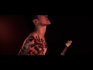 Miyavi in crowd feat seann bowe lia kim