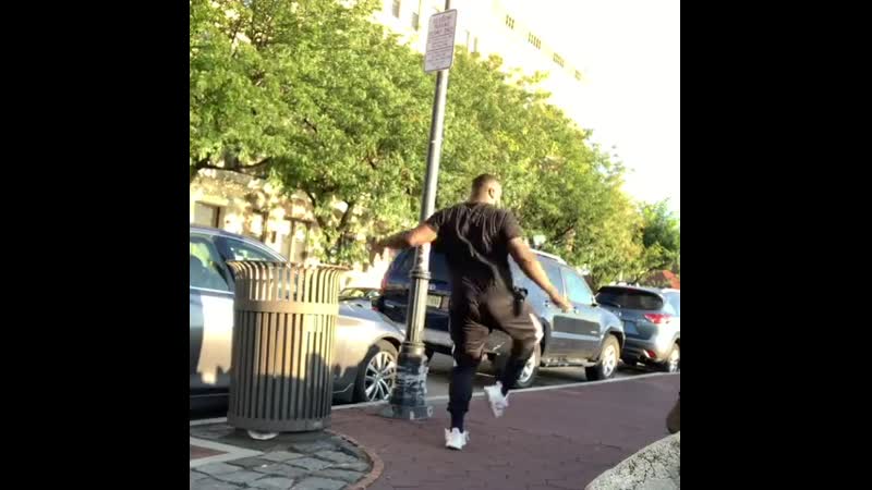 Чеканка пластиковой бутылкой