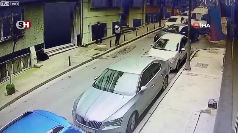 Перепутала педали