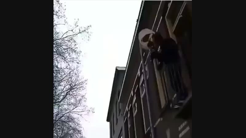 Зачем грузчики?