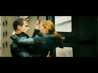 Divergent, 2014