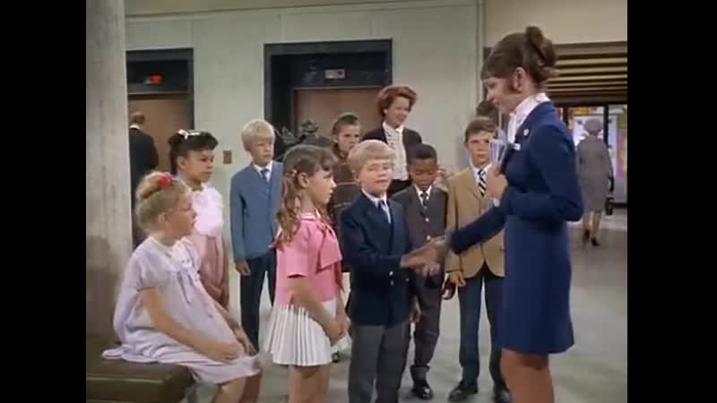Gidget grows up (1969) karen valentine edward mulhare paul petersen robert cummings nina foch paul lynde