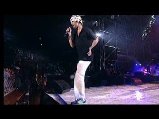 Jamiroquai live in verona 2002 bad girl