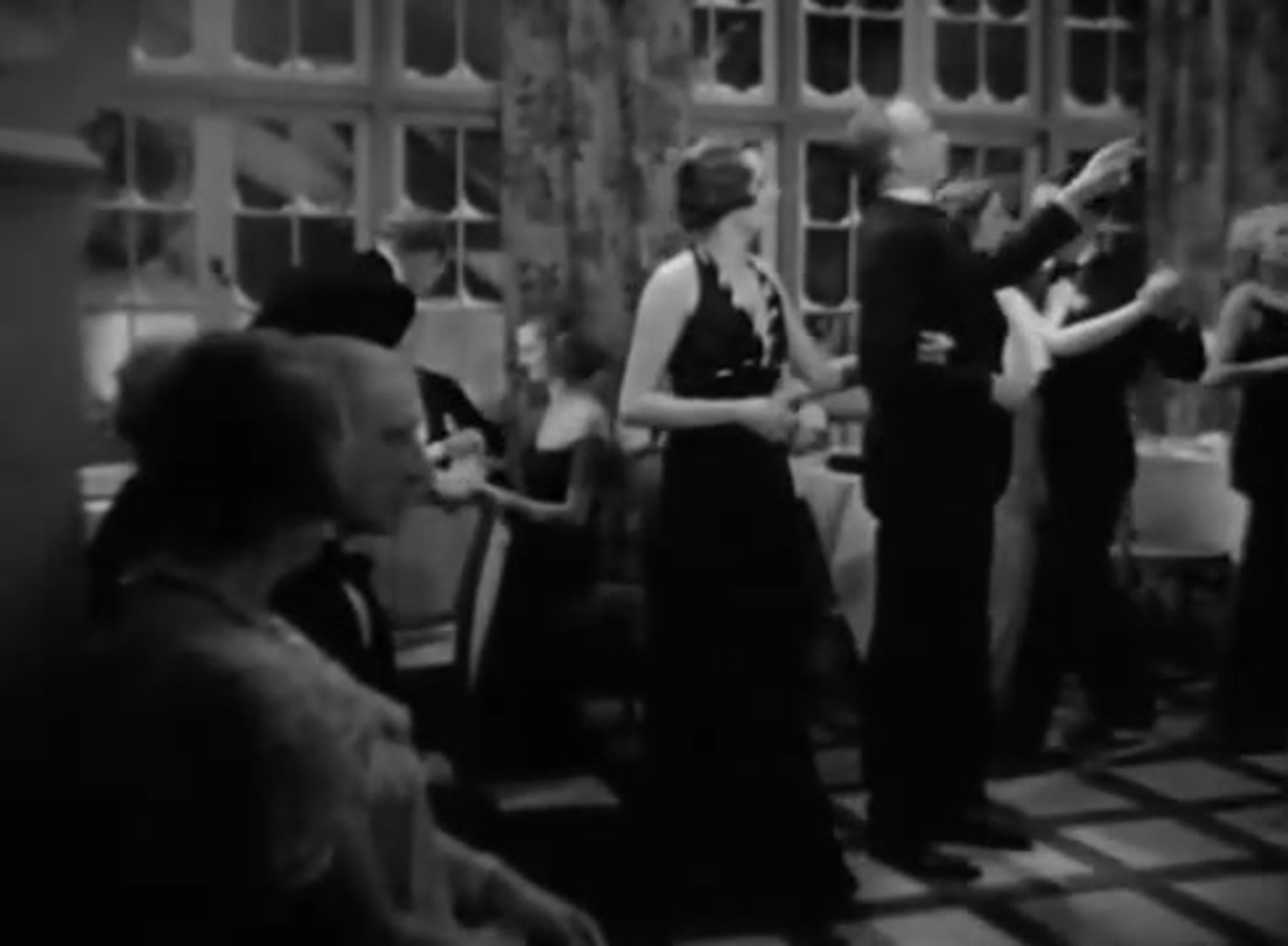Service for ladies (1932)