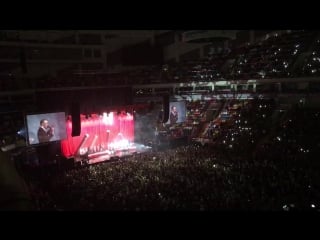 Hurst hold on to me #desiretour in moscow