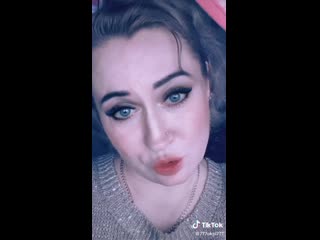 Лизал киску девочки и тик ток