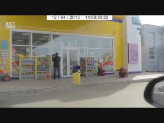 Сногшибательная дама