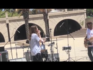 Clairo flaming hot cheetos (live at ucsb)