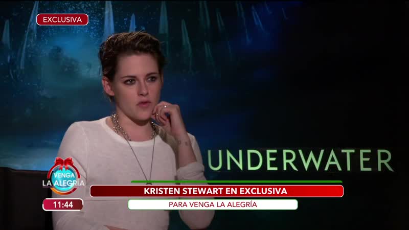 Kristen stewart nos platica cada detalle de la cinta amenaza en lo profundo venga la alegría