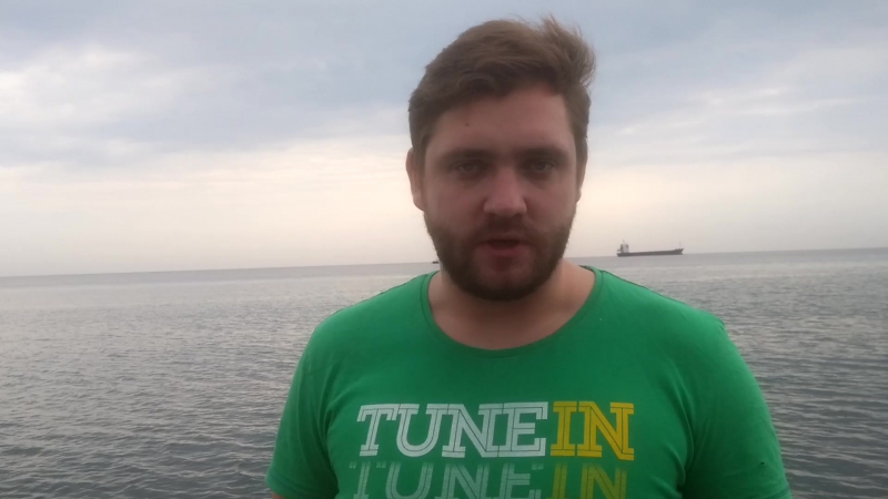 Сапер скоро в баре ресторане "ван гог"
