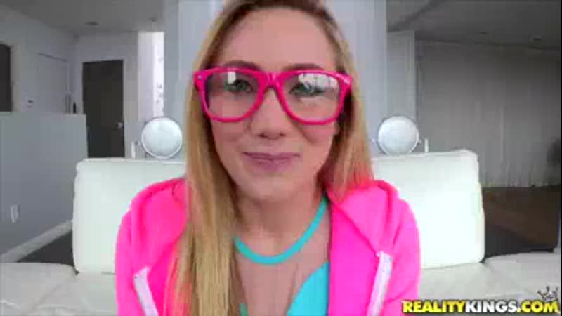 Applegate porn video – Aj applegate on pic of lustful joys / @3kaaf