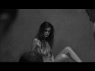 Normal magazine backstage martial lenoir