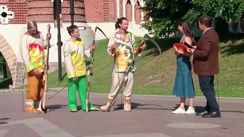 Бадабум царицыно игра на косах камаринская