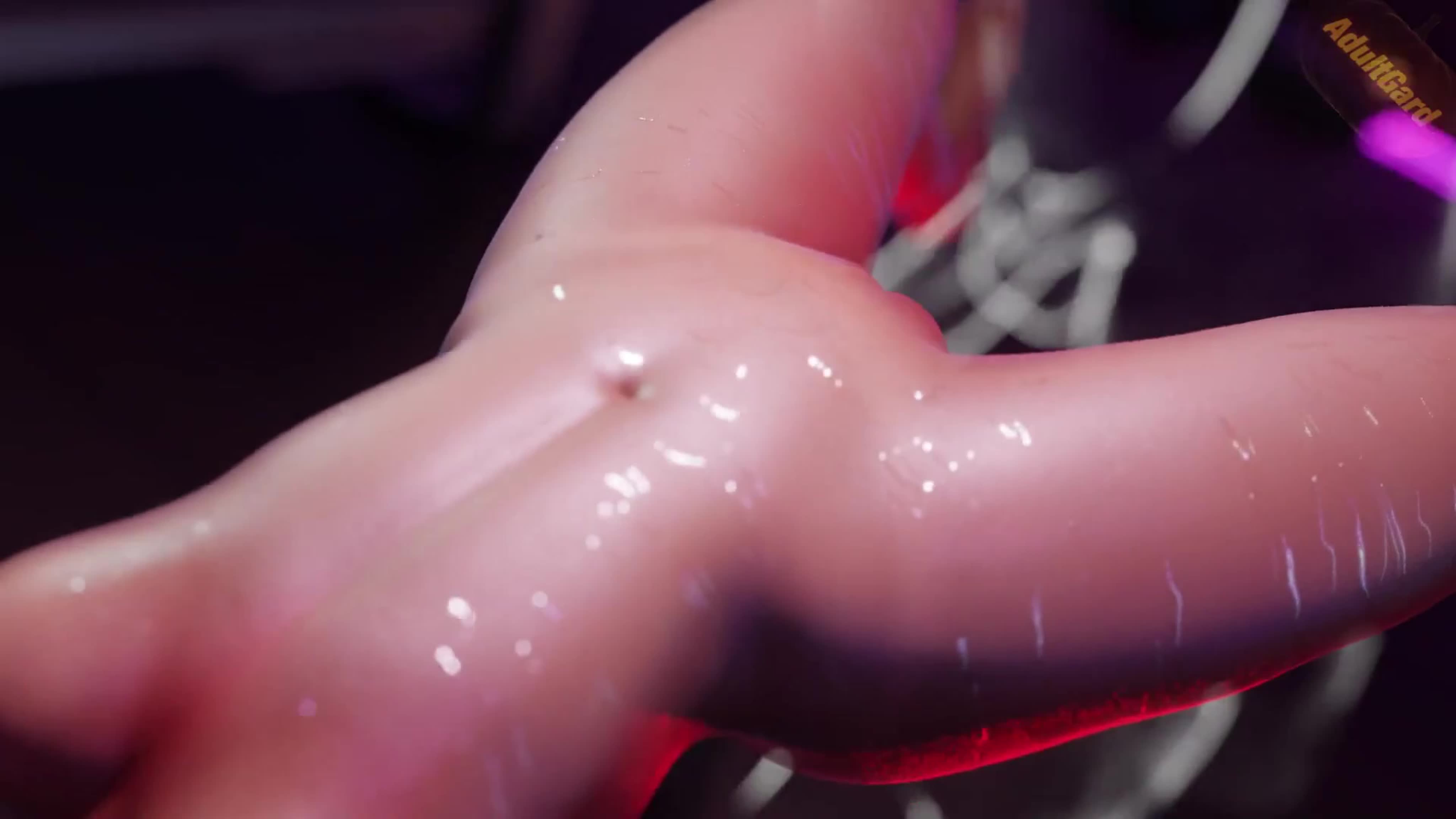 Sombra pushed to the edge