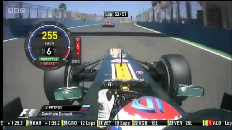 Vitaly petrov overtake felipe massa at valencia