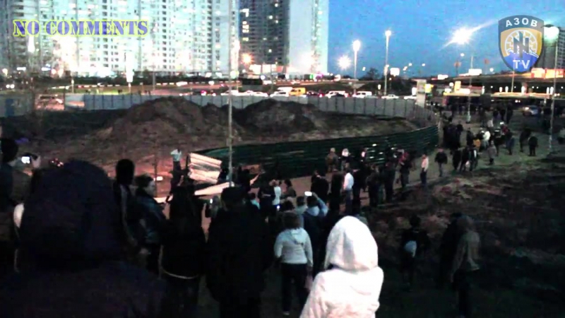 Осокорки 23 04 2015 сутички через незаконний будівельний паркан