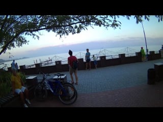 Секси тёла на гироскутере