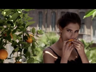 Bianca balti as la golosa dolce&gabbana