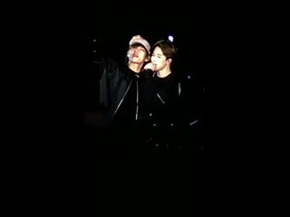 Jimin was mouthing the lyrics 'baby i' while he looks at taehyung | vminfeed