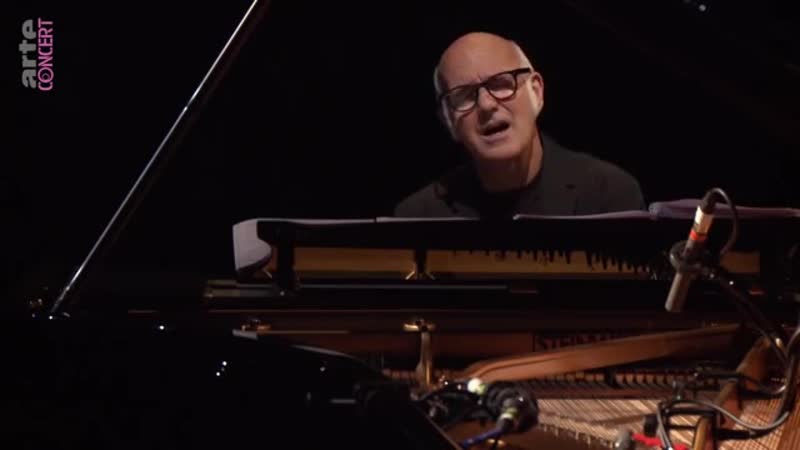 Ludovico einaudi live 2016 (elements tour)