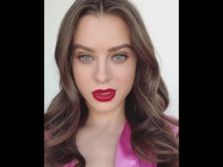 Lana rhoades яркий макияж в предушении съёмки порно