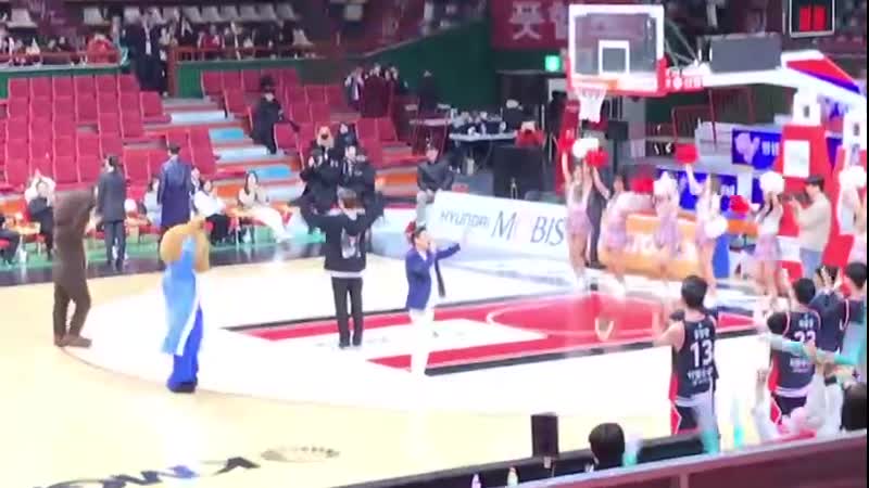 Good shot! leeminho theking thekingtheeternalmonarch minoz 이민호 leeminho イミンホ 李敏镐