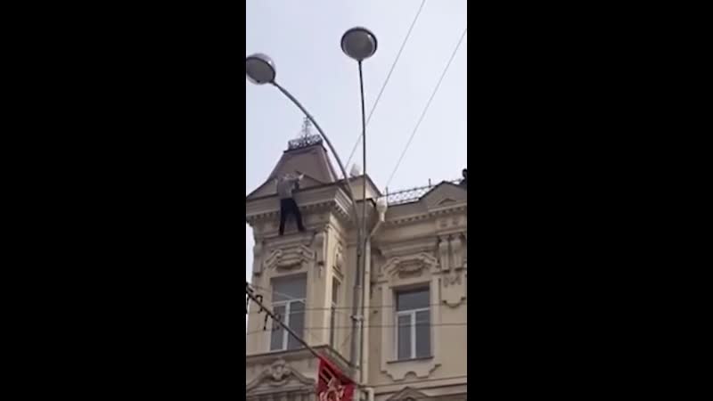 Работа на высоте без страхои и закономерное продолжение