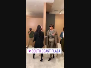 Kim and kris at the kkwbeauty popup