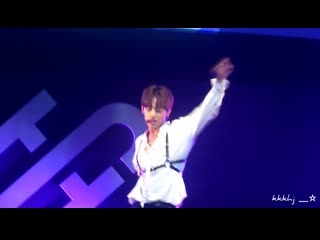 [181222] hotshot theater (in japan) "body talkls" hojung fancam